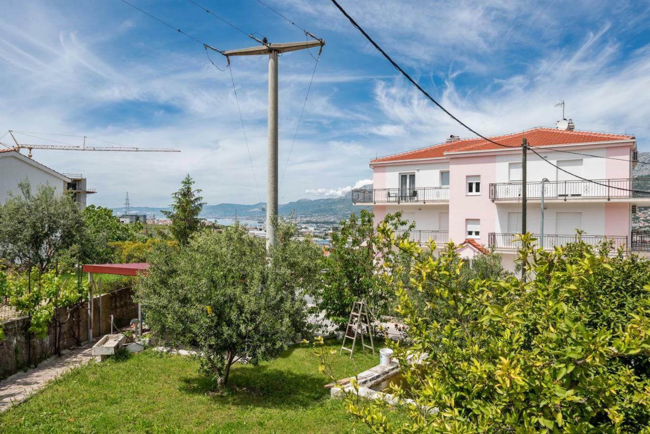 Aaa Anic Amazing Apartments Deluxe Split Exterior photo